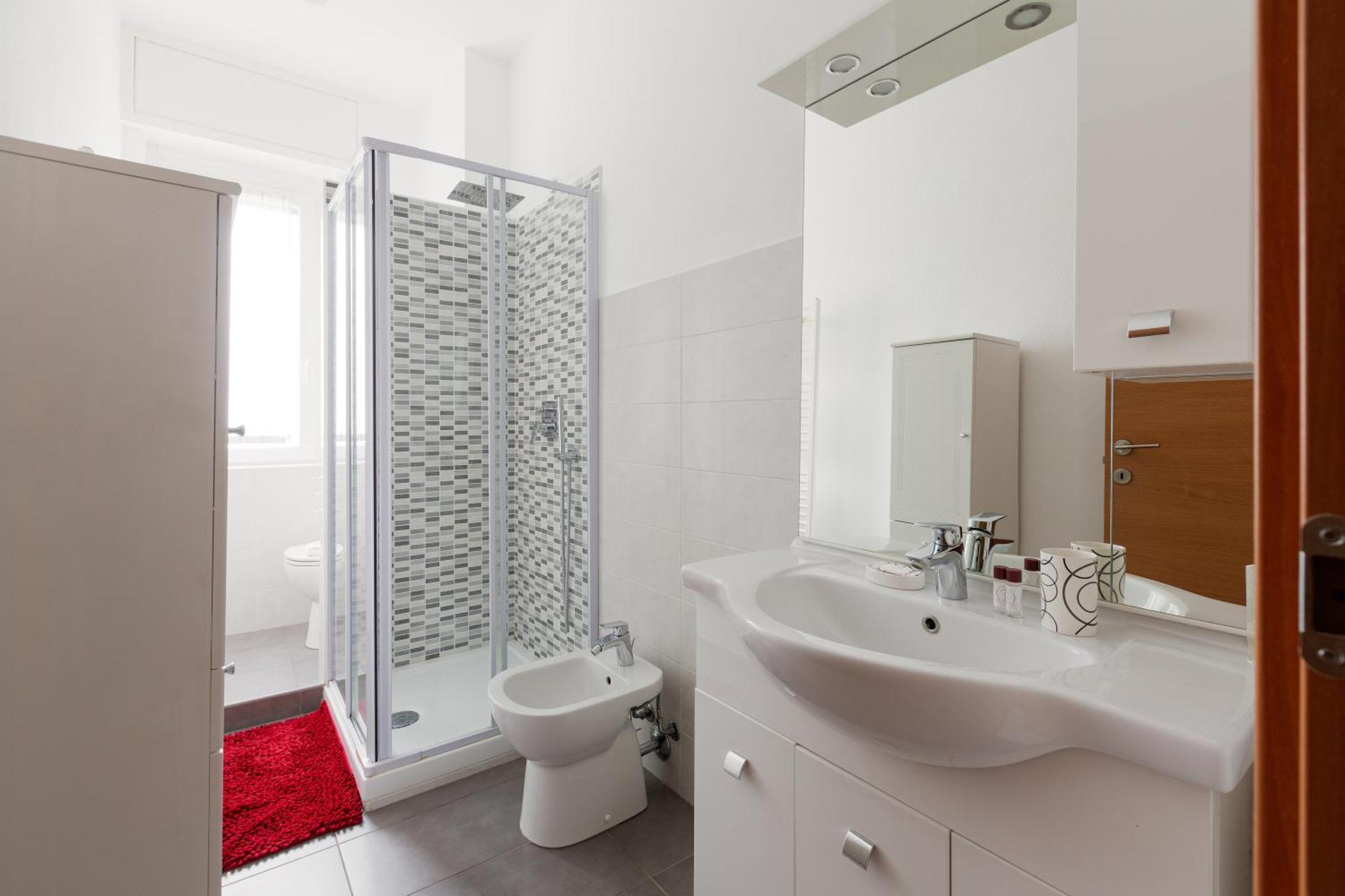 Cosy Milano- Bisceglie M1 Apartment *